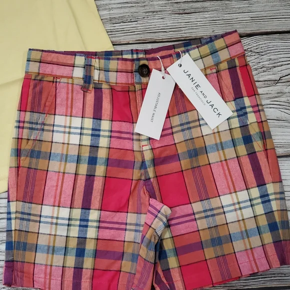 Janie and Jack Lobster Print T-Shirt and Plaid Shorts Outfit NWT - Picture 6 of 10